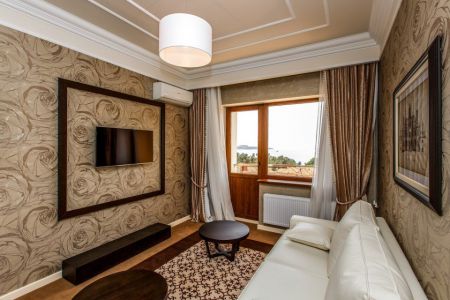 Люкс 2-местный 2-комнатный 4* (корпус № 1)