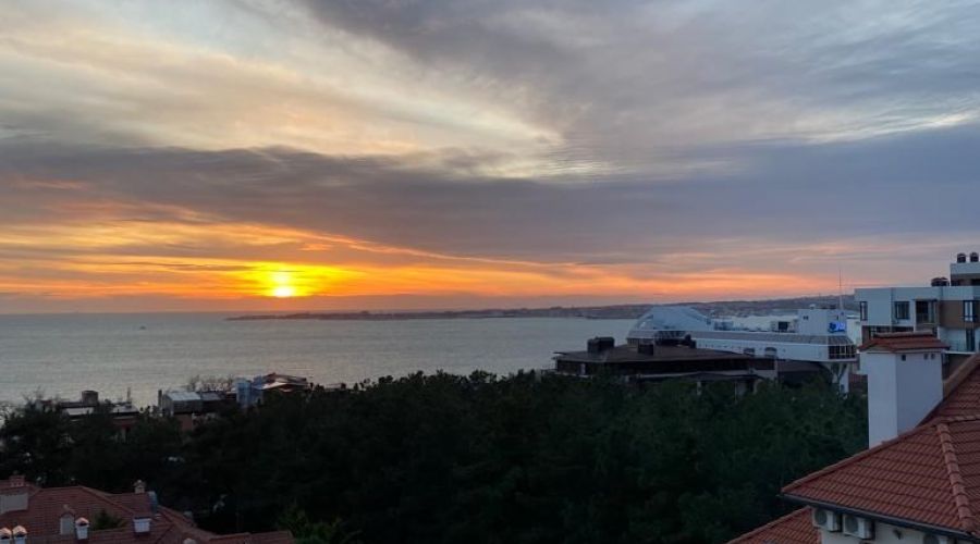 Люкс 4* Панорамный 2-местный 2-комнатный корпус 1