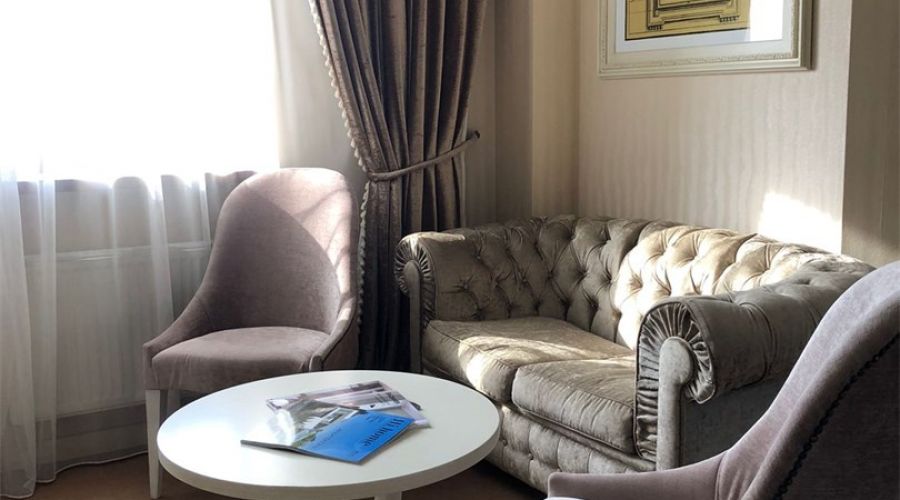 Студия 4* ВИДОВОЙ 2-местный с 2 доп.местами на одном складном диване корпус 1