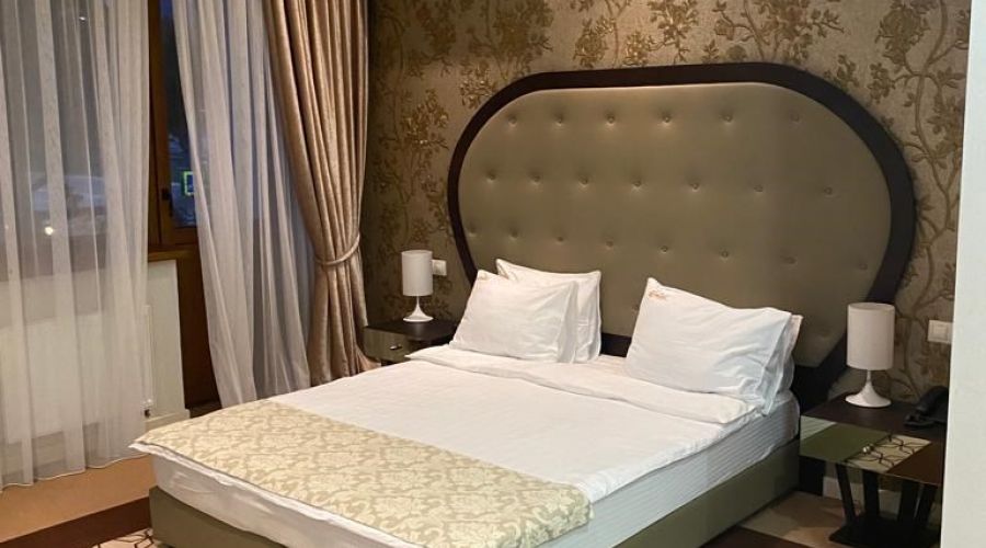 Студия 4* ВИДОВОЙ 2-местный с 2 доп.местами на одном складном диване корпус 1