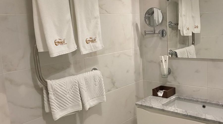 Студия 4* ВИДОВОЙ 2-местный с 2 доп.местами на одном складном диване корпус 1