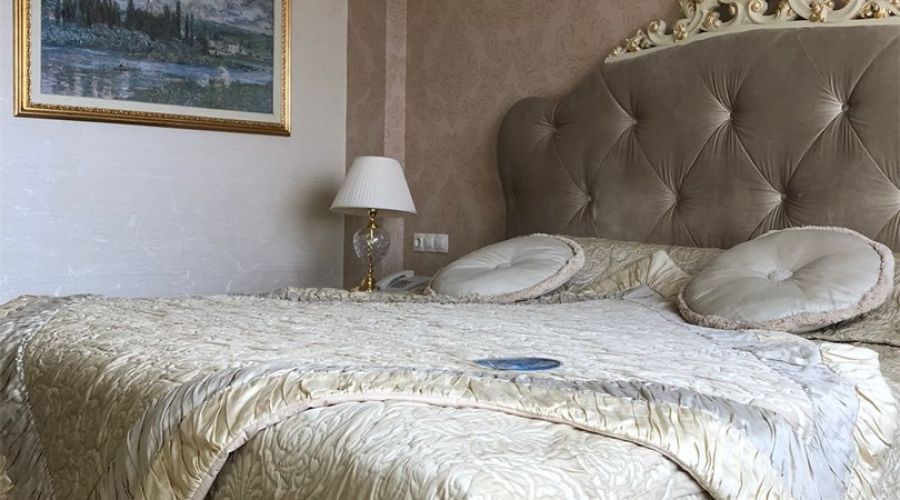 Люкс 4* Европа 2-местный 2-комнатный корпус 1