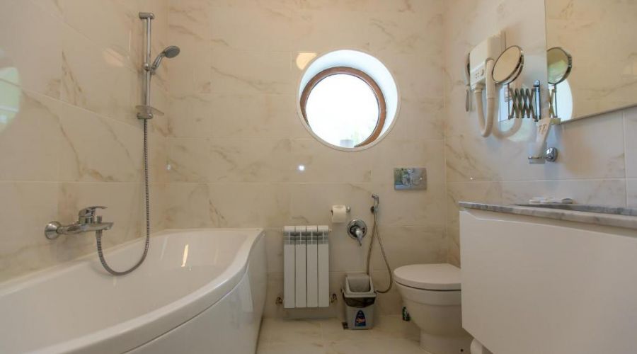 Студия 4* 2-местный с 2 доп.местами на одном складном диване корпус 1