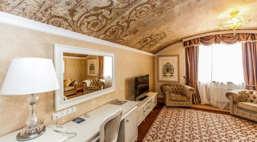 Люкс 4* Панорамный 2-местный 2-комнатный корпус 1